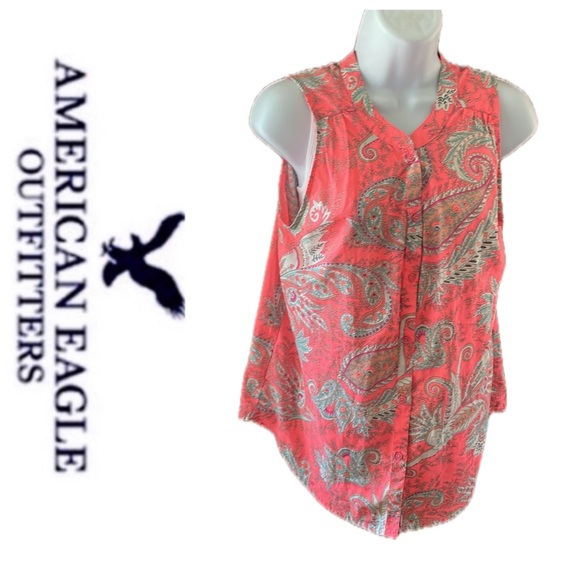 American Eagle Outfitters Tops - American Eagle Outfitters🦅 Coral Paisly Top 🌸🌷
